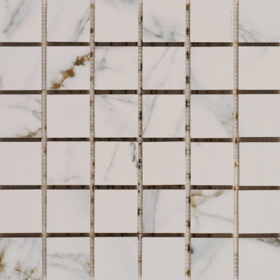 SQUARE MESH CARRARA WHITE